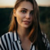 Elena R.
